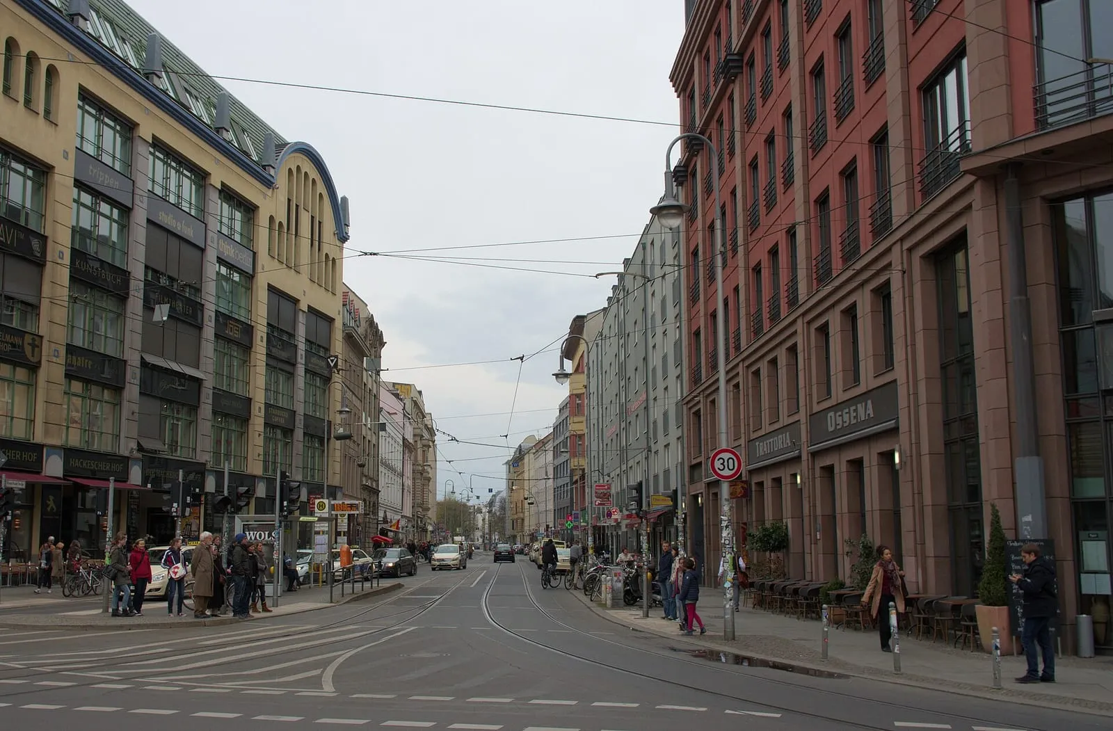 La Rosenthaler Straße à Mitte, à quelques pas des auberges du quartier